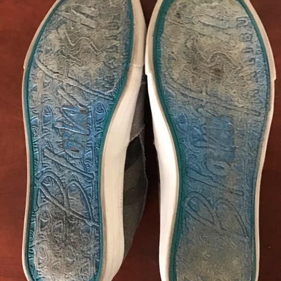 Blowfish Malibu Women’s Gray patchwork Design - Like New in size 8 1/2 - Picture 4 of 4